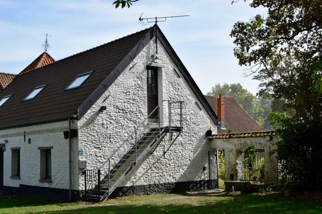 Cense De Lalouette Apartment Saint-Ghislain Bagian luar foto